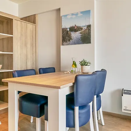 Holiday Suites Blankenberge Апартаменты *