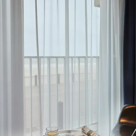 Holiday Suites Blankenberge Бланкенберге