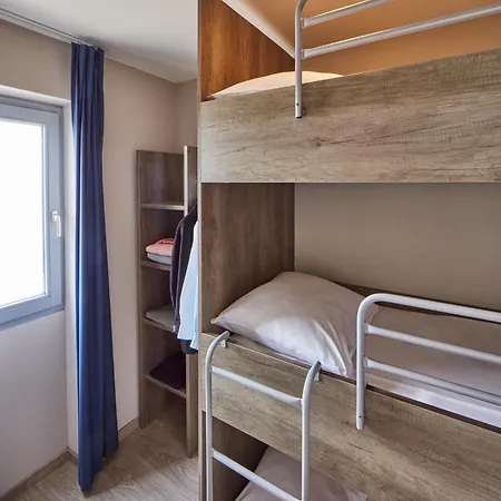 Holiday Suites Blankenberge * Бланкенберге