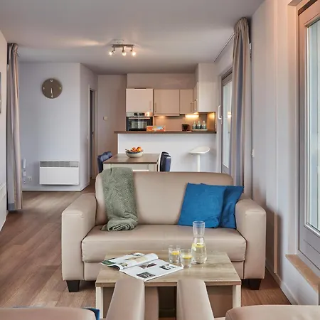 Holiday Suites Blankenberge Бланкенберге